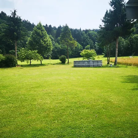 Pocitniska Prikolica Zeleni Raj Počitniška hiša