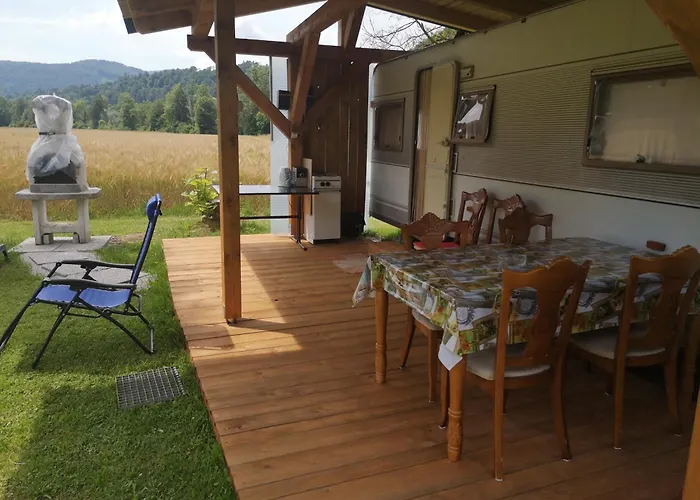 Pocitniska Prikolica Zeleni Raj *